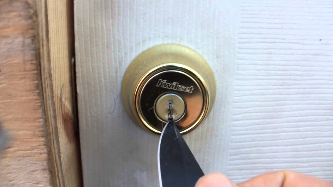 How To Get A Broken Key Out Of A Lock
